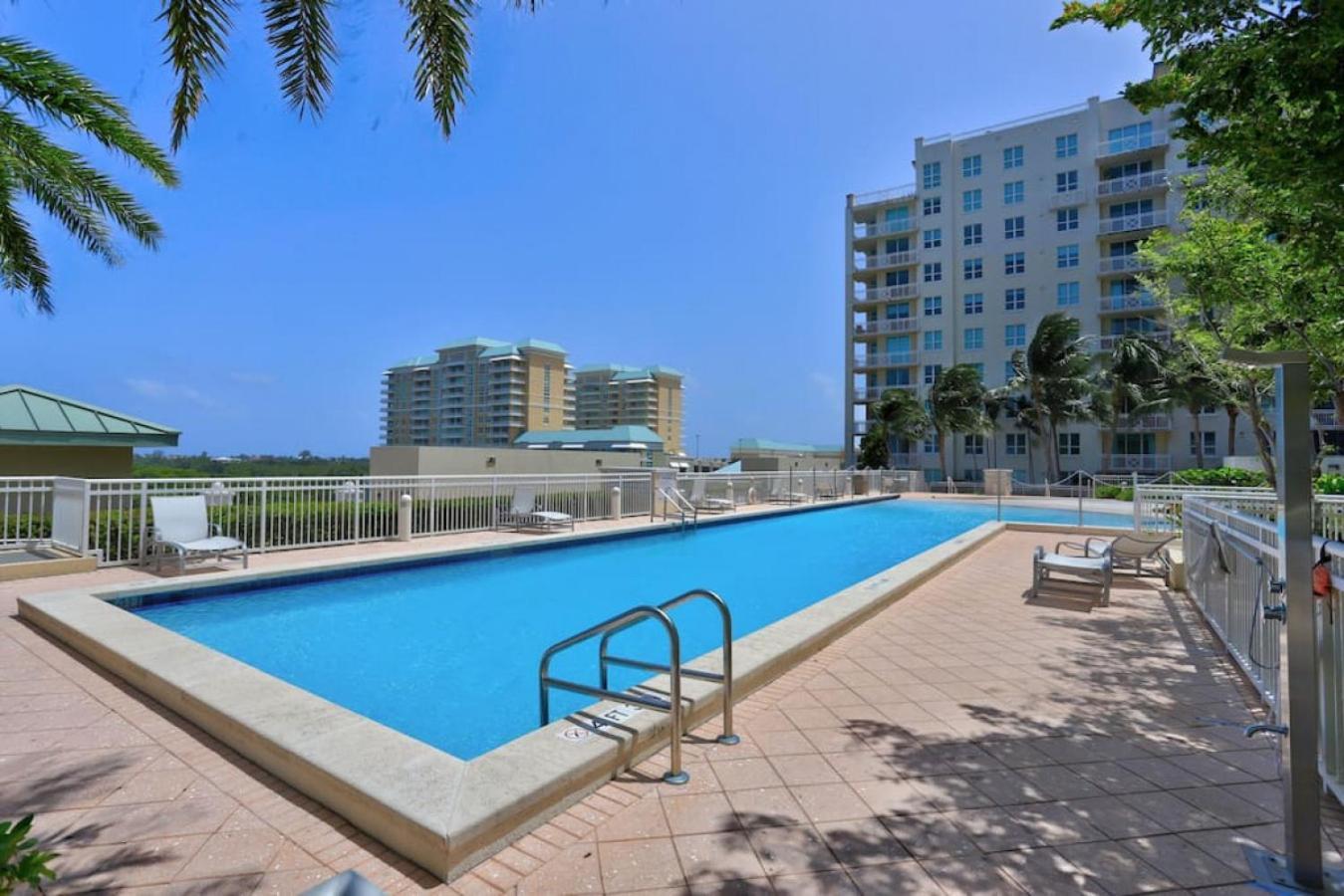 1Br Rooftop Pool-10 Min Walk To Beach Boynton Beach Exterior photo